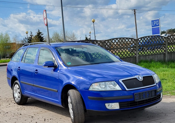 Skoda Octavia cena 13700 przebieg: 315000, rok produkcji 2005 z Żuromin małe 301